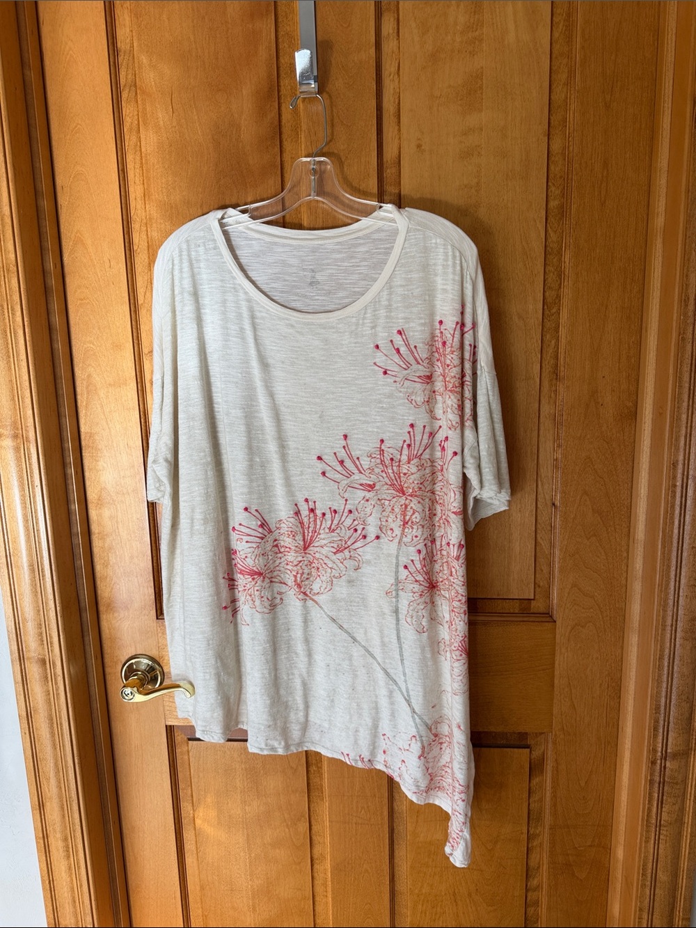 Cream Short-Sleeve Floral Print Tee with Pink Accents